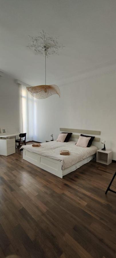 Grand Appartement Centre Ville Марсель Экстерьер фото